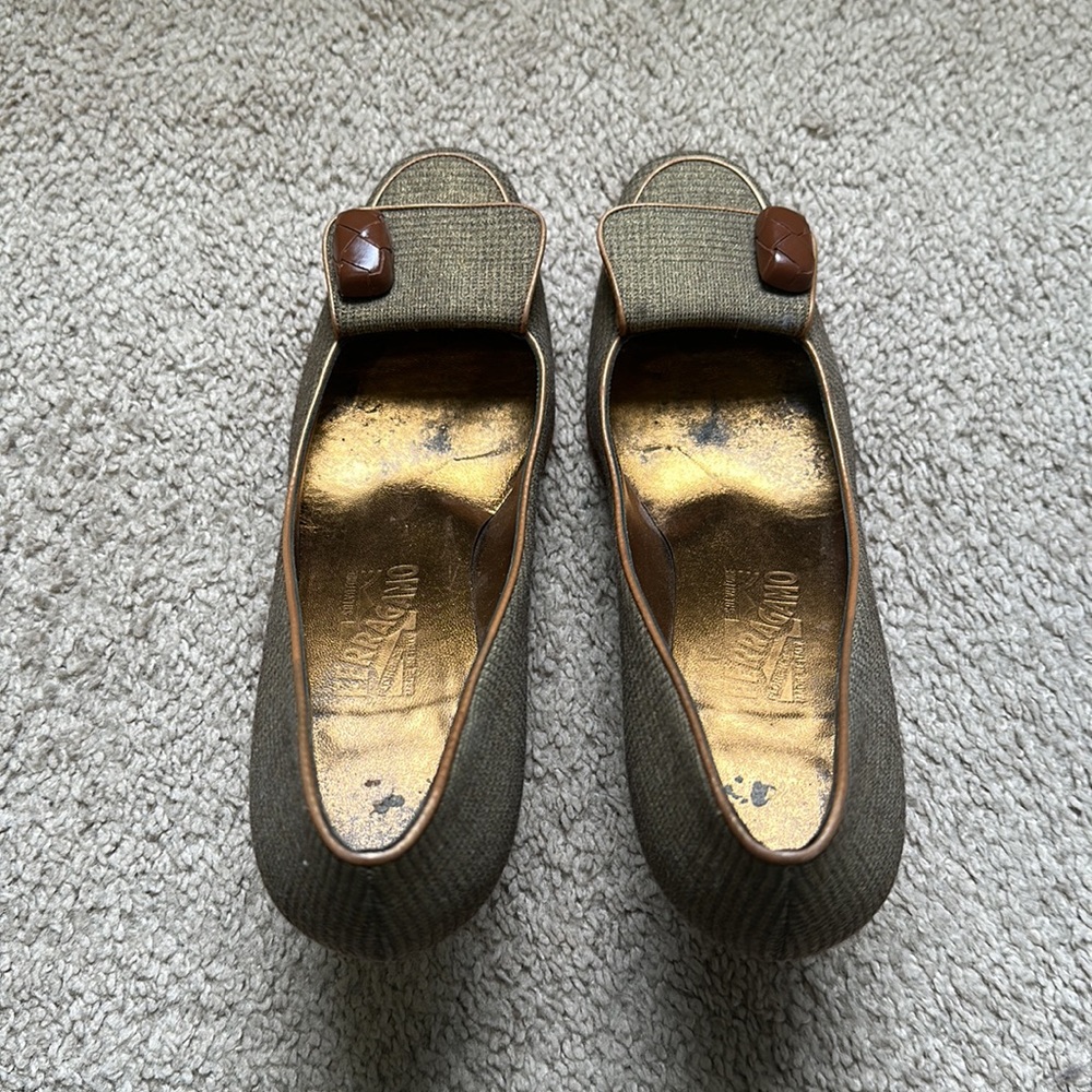 Ferragamo Tweed Heels Size 8.5 - Picture 9 of 10